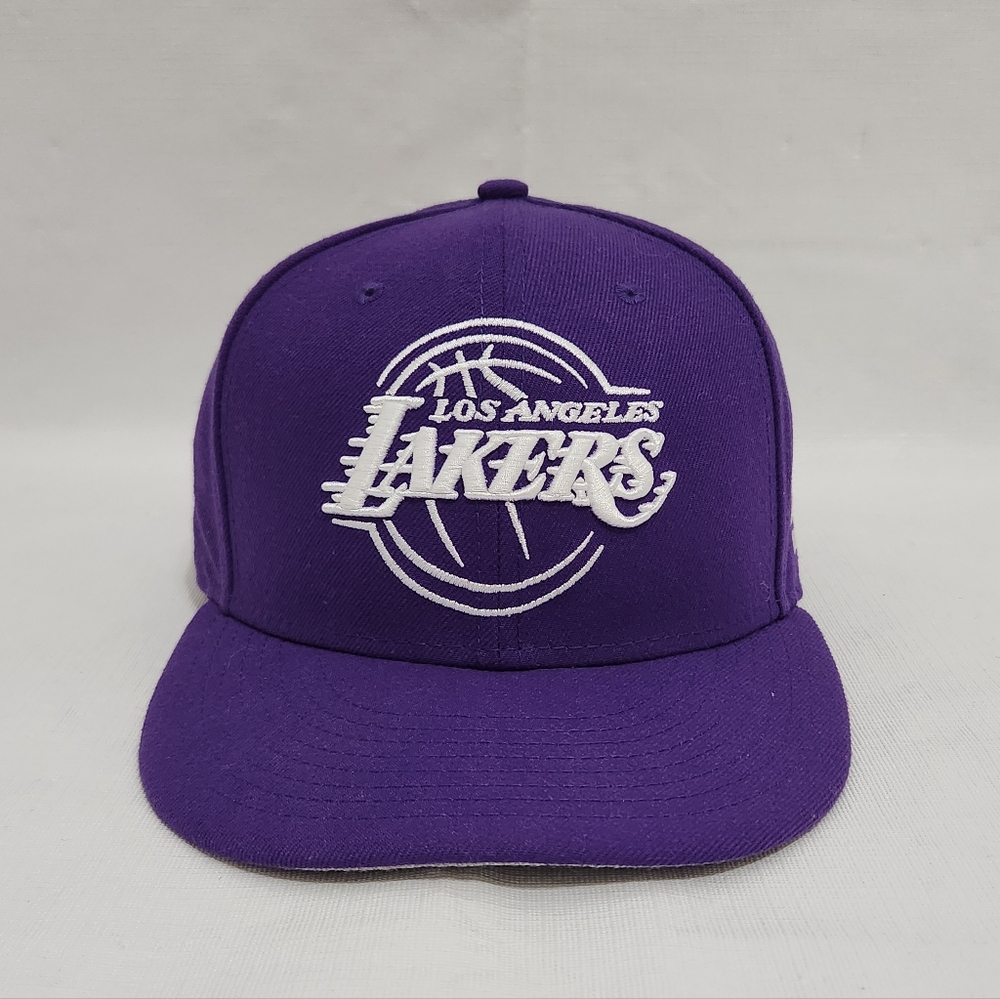 New Era 9Fifty Los Angeles Lakers NBA Purple Snapback Cap Hat